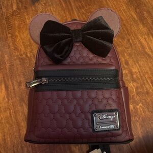 Brand New Disney loungefly Minnie quilted backpack